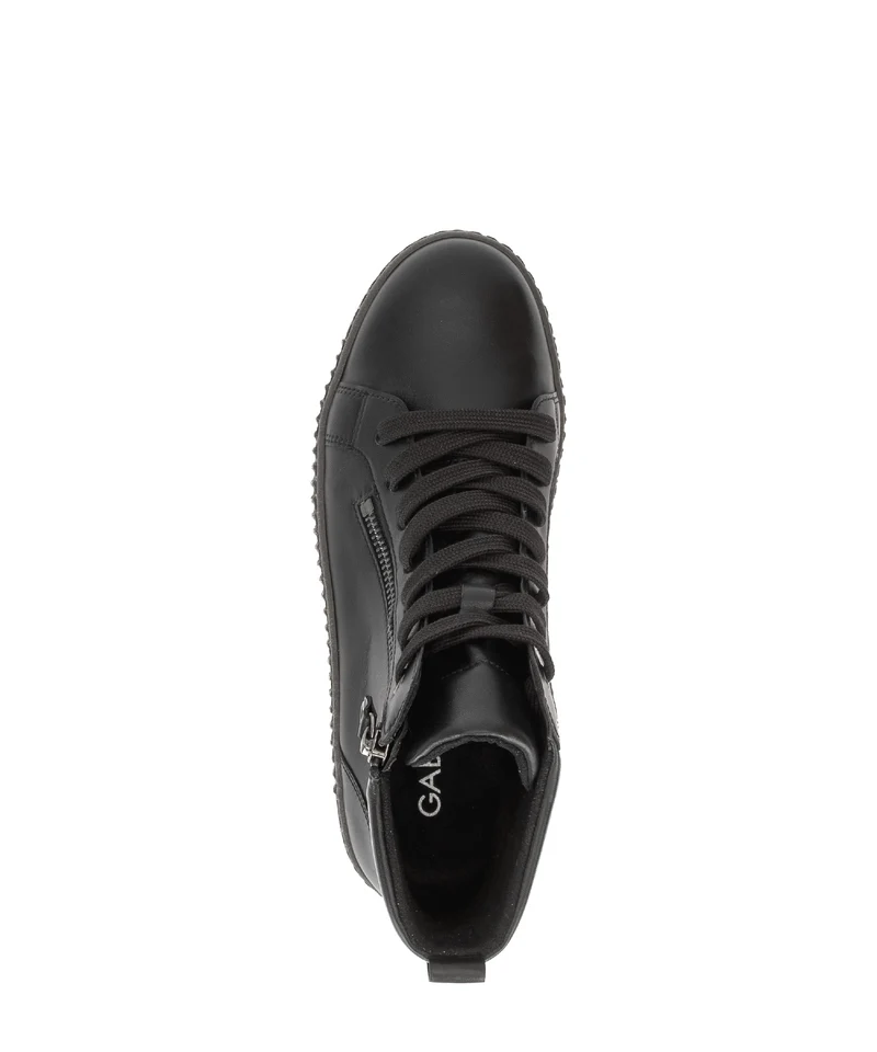 Baskets montantes noires en cuir lisse