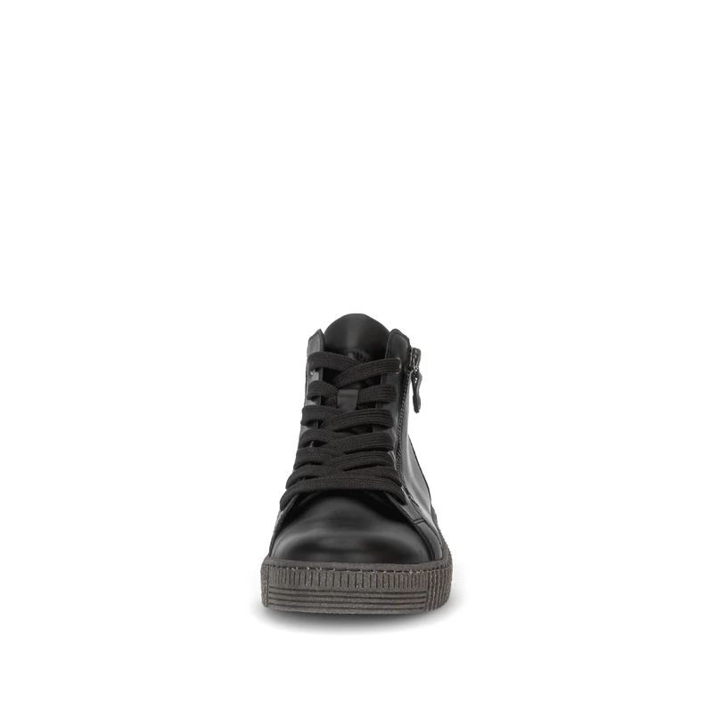 Baskets montantes noires en cuir lisse