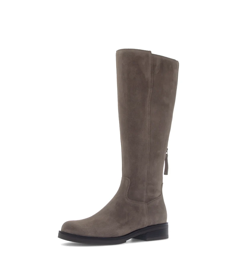 Bottes grises en daim