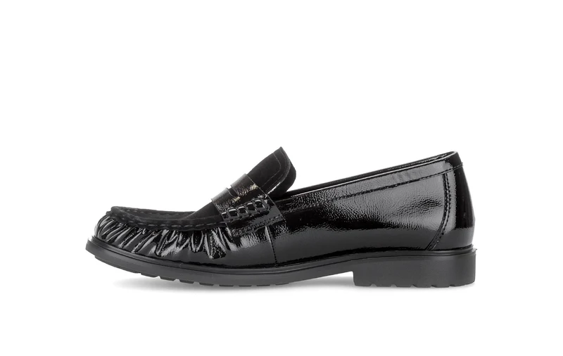 Mocassins noirs en nubuck et vernis