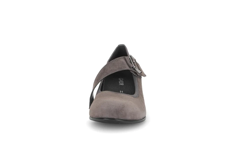 Escarpins beiges en cuir velours