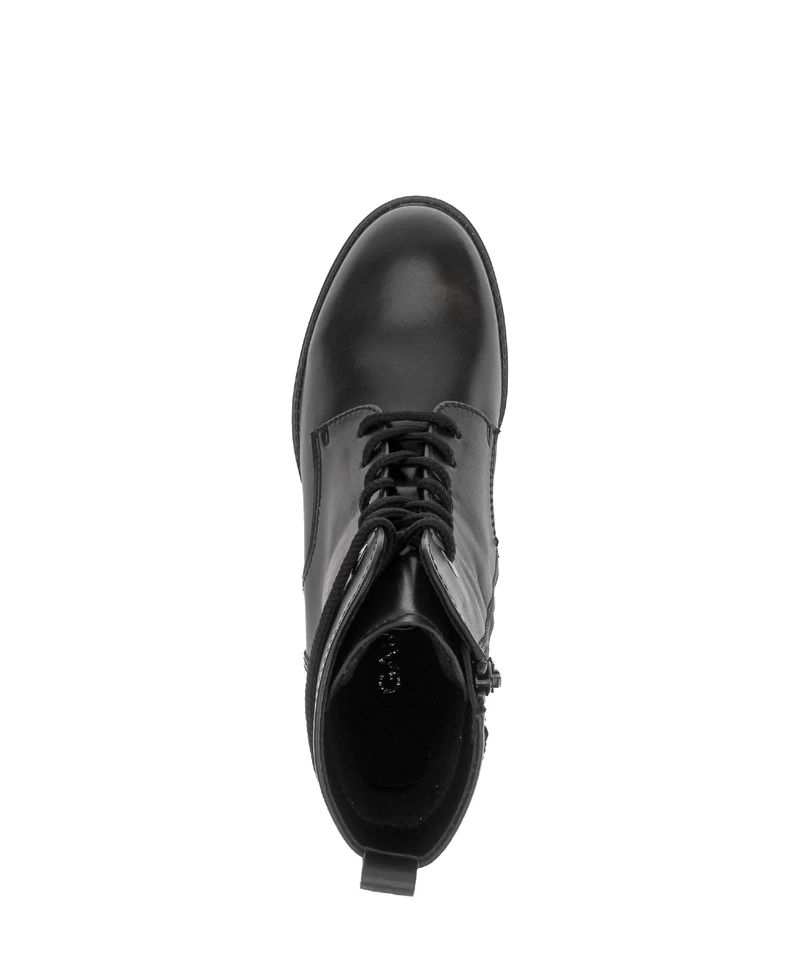 Bottines noires en cuir lisse