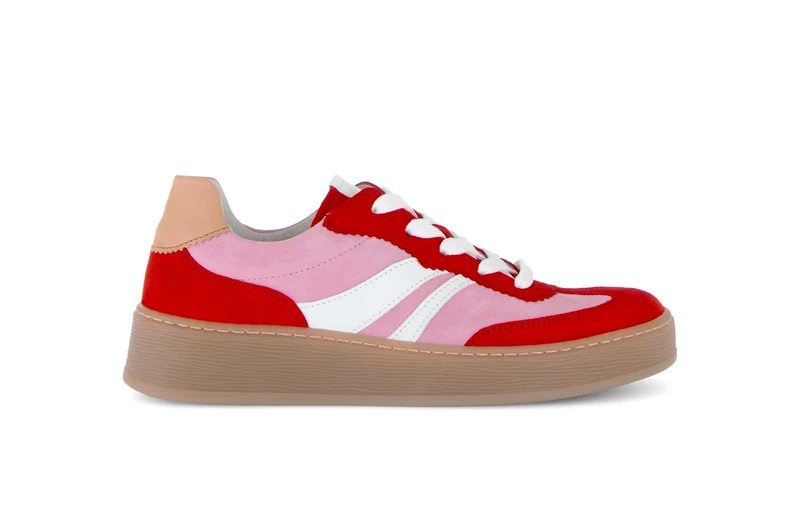 Baskets roses en cuir