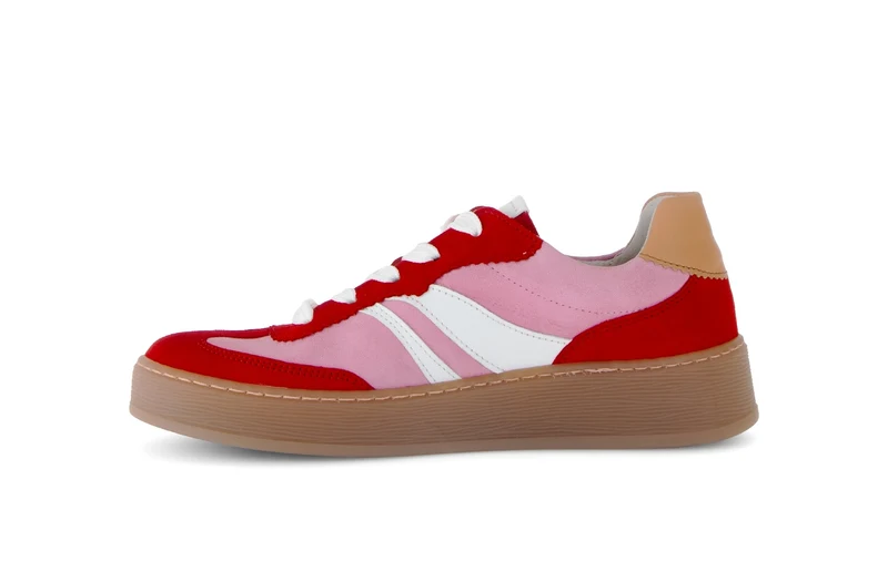 Baskets roses en cuir