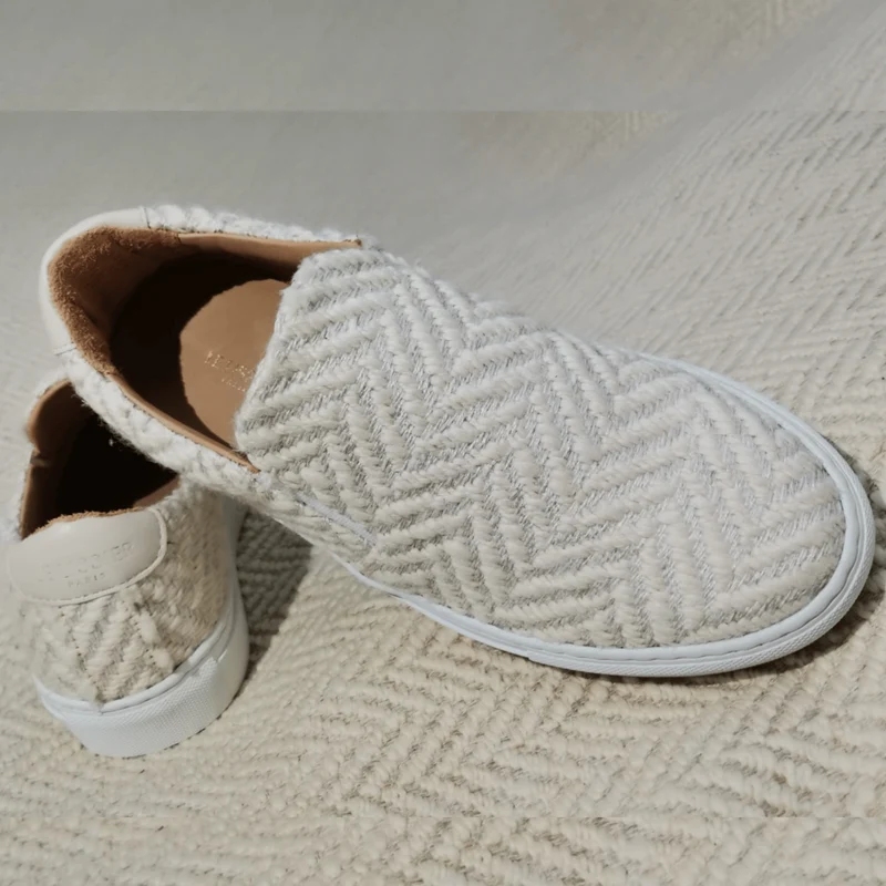 LES SLIP-ON CHEVRONS BEIGES