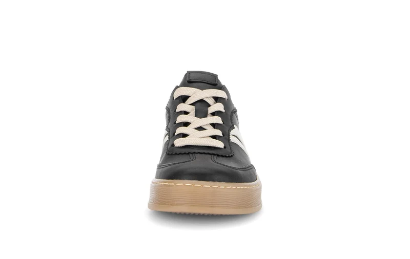 Baskets noires en cuir lisse