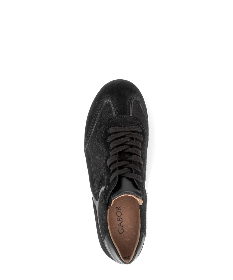 Baskets noires en nubuck