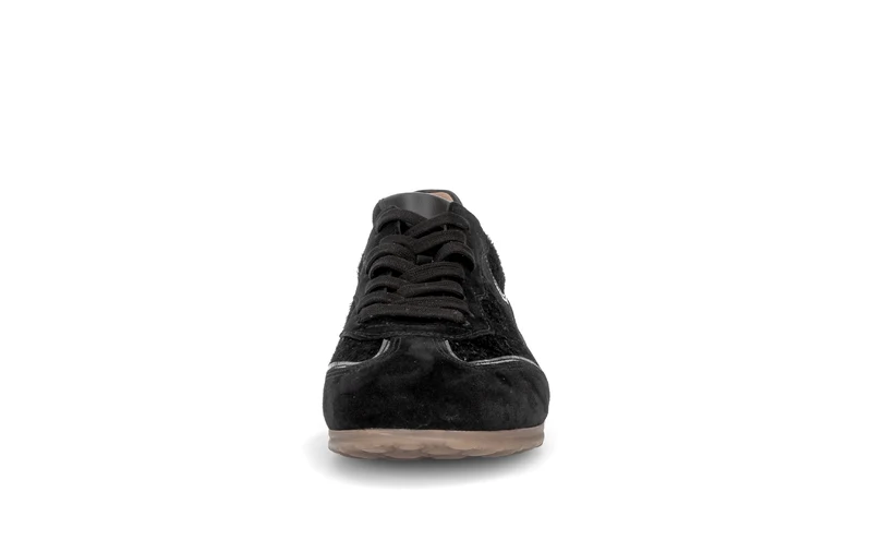 Baskets noires en nubuck