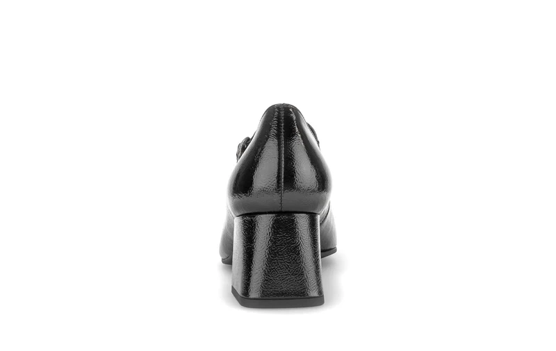 Escarpins noirs en cuir verni