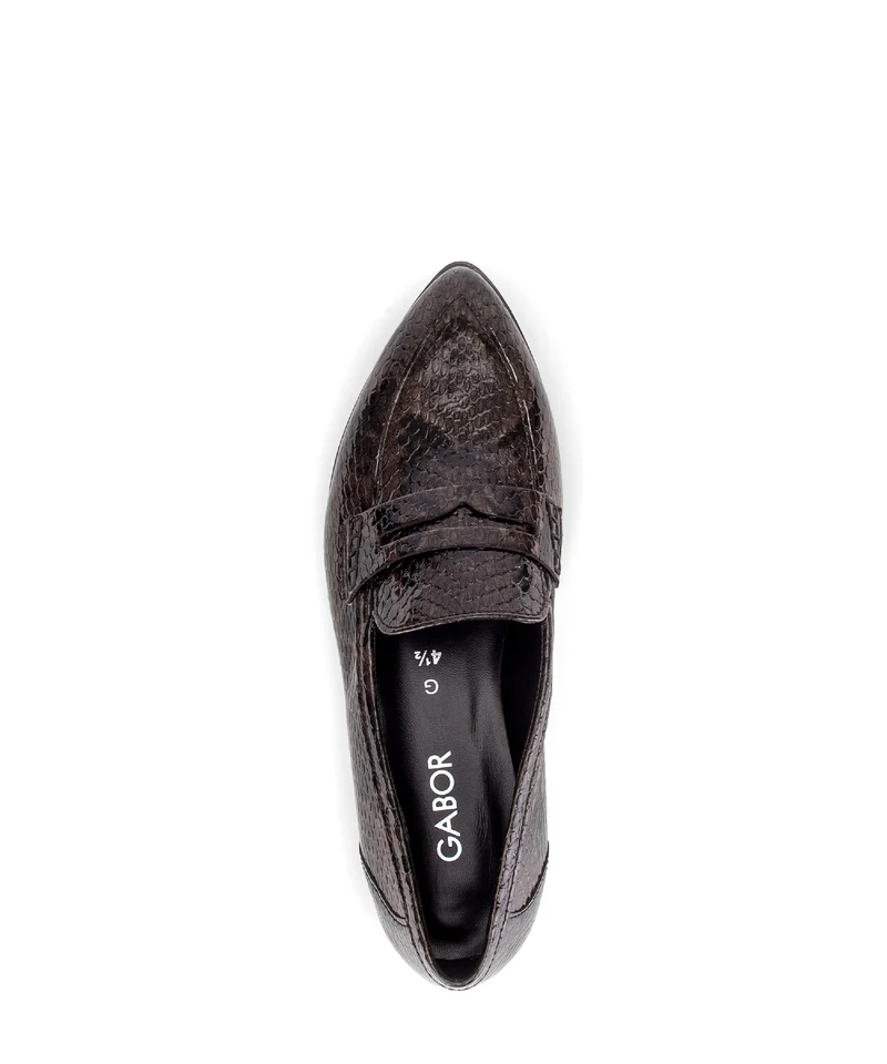 Mocassins marron en cuir verni