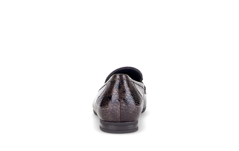 Mocassins marron en cuir verni
