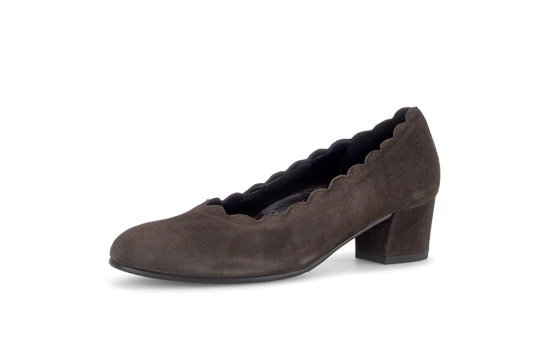 Escarpins marron en cuir velours