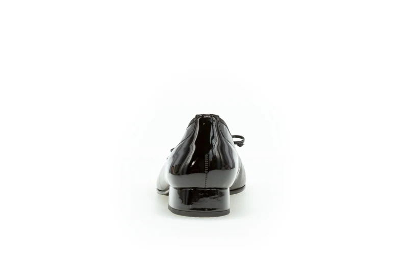 Ballerines noires en combinaison cuirs