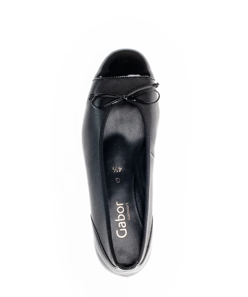 Ballerines noires en combinaison cuirs