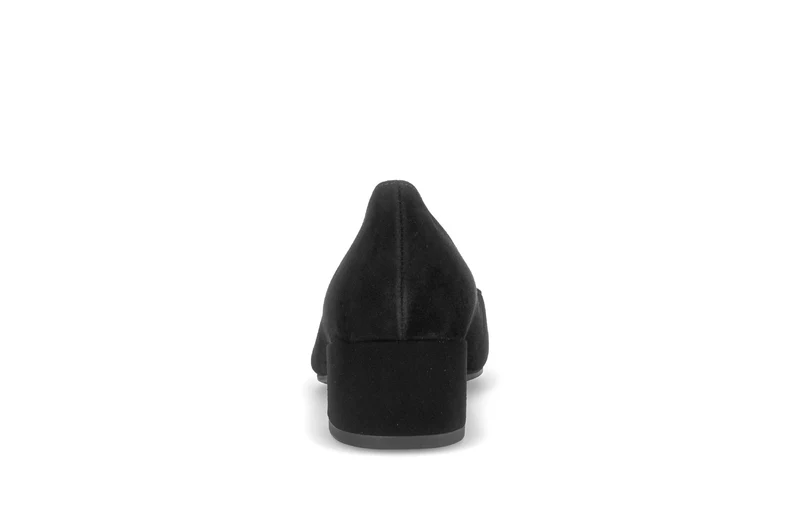Escarpins noirs en cuirs combinés