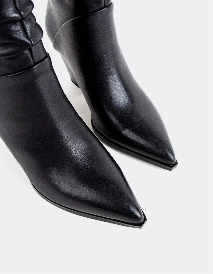Evania Black Leather