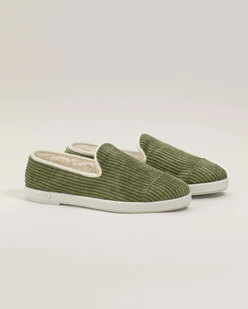 Chausson femme Bruson, velours côtelé vert
