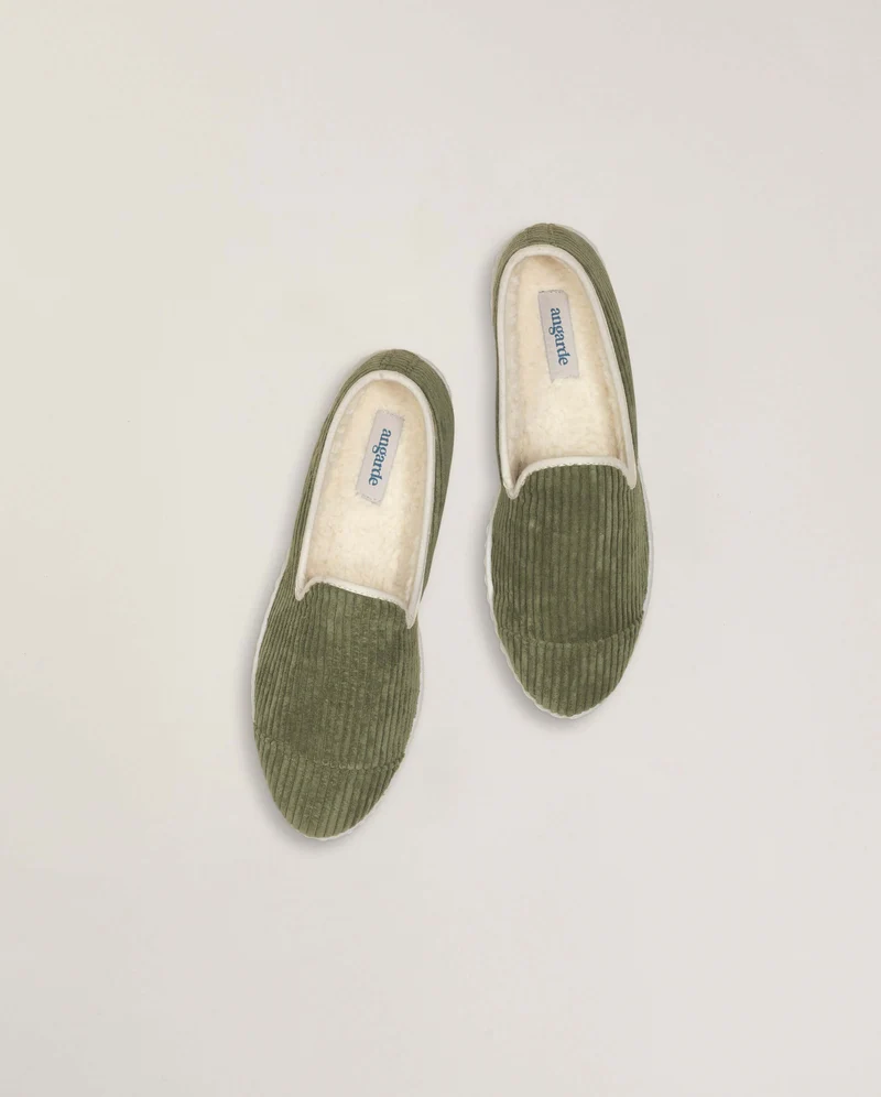 Chausson femme Bruson, velours côtelé vert