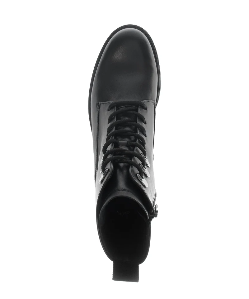Bottines noires en cuir lisse