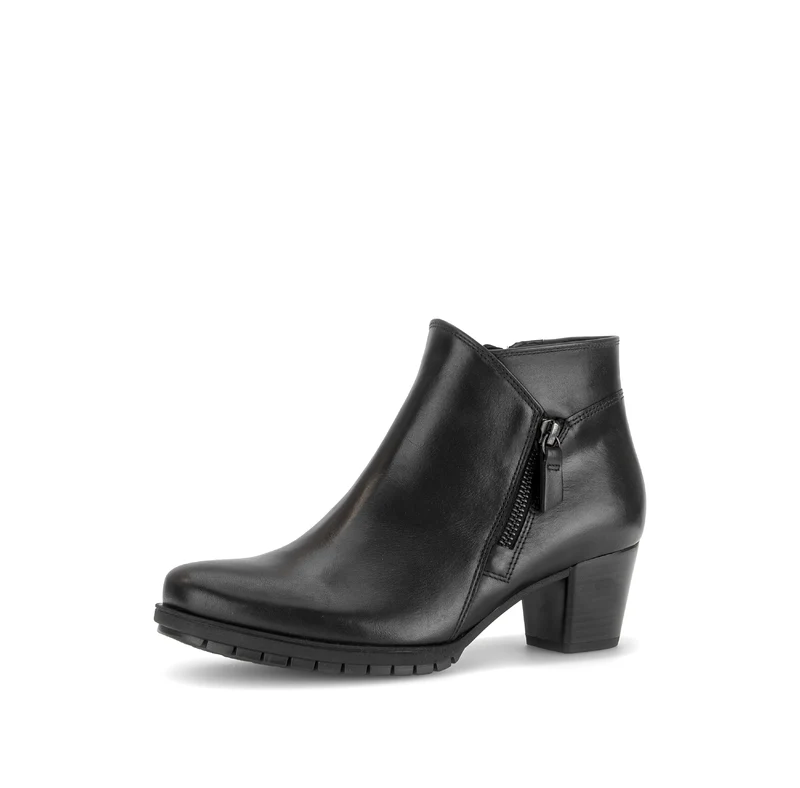 Bottines noires en cuir lisse