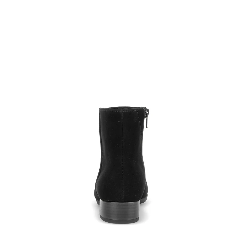 Bottines noires en cuir velours