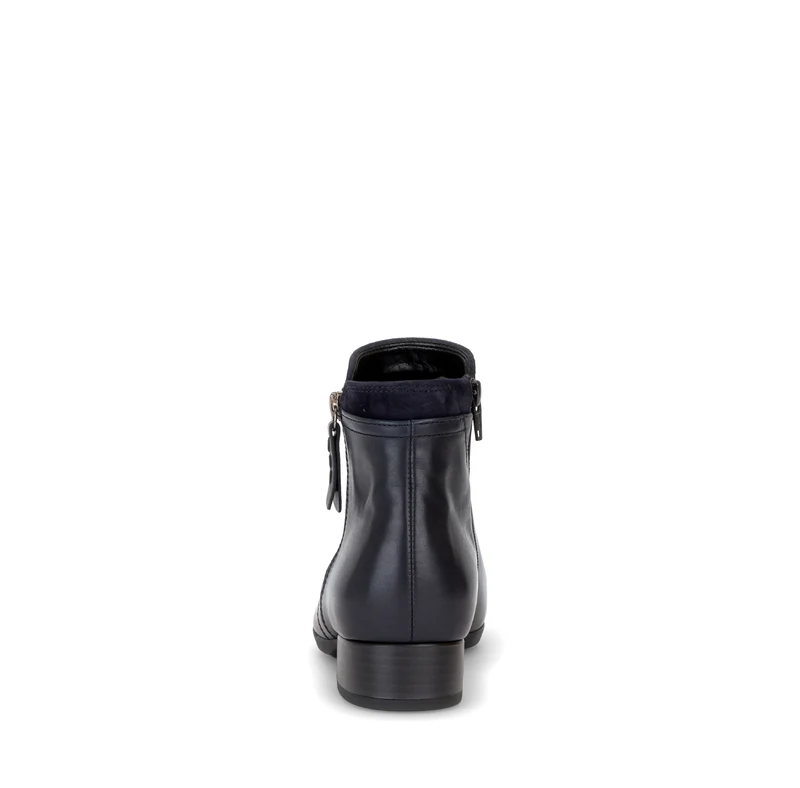Bottines bleues en cuir