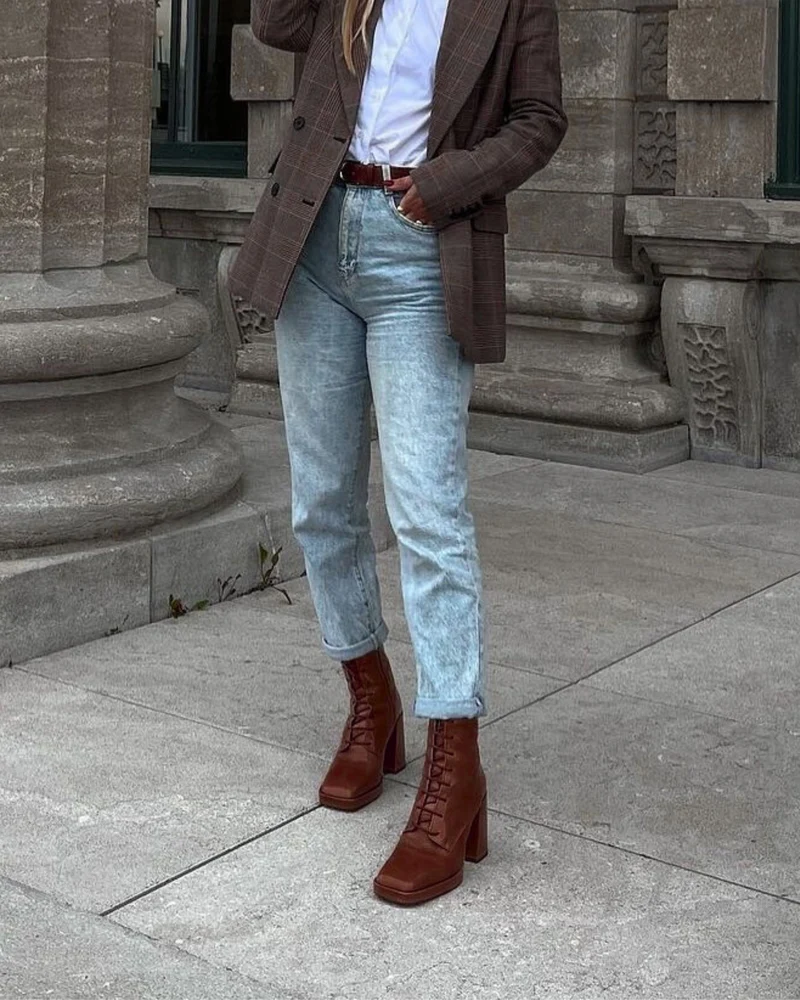 Amboise Chestnut Leather