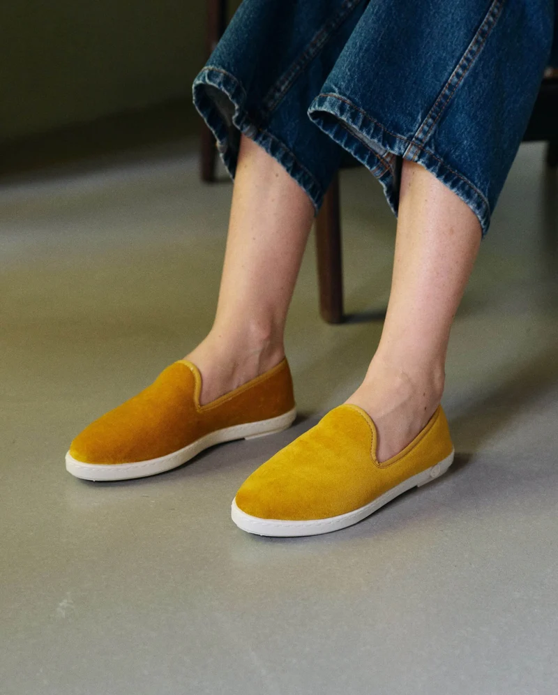 Chausson femme Bruson, velours jaune