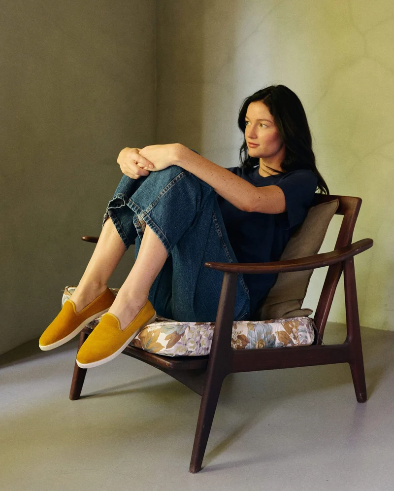 Chausson femme Bruson, velours jaune