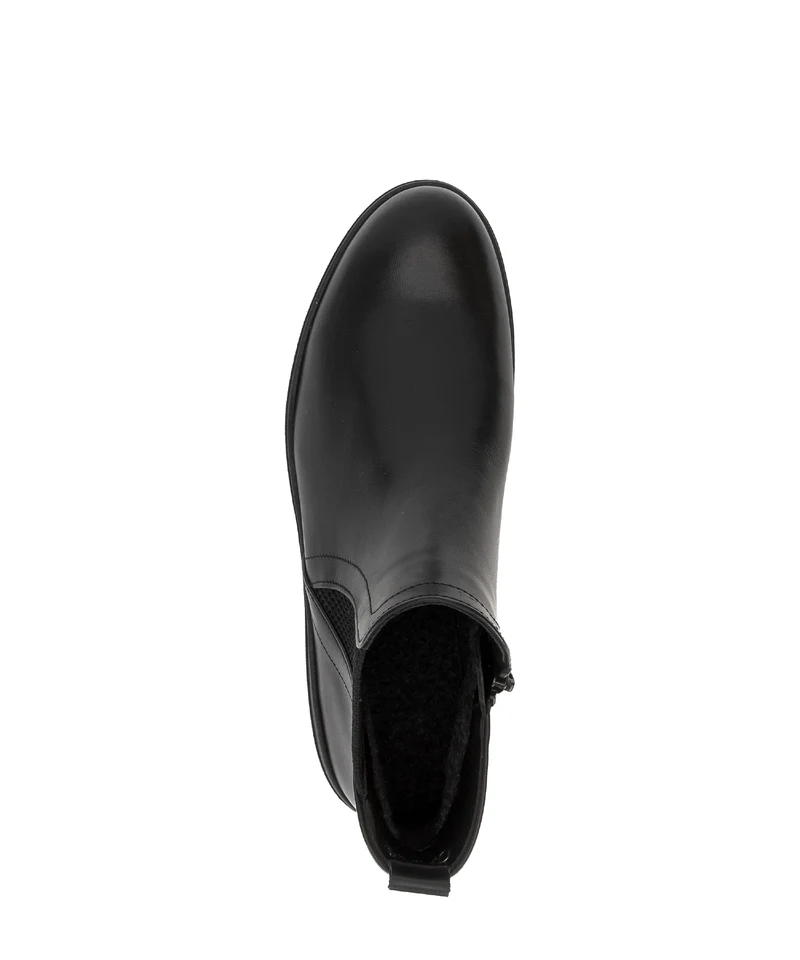 Bottines noires en cuir lisse