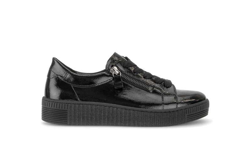 Baskets noires en cuir verni