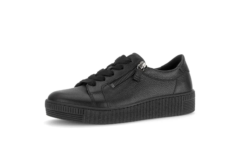 Baskets noires en cuir lisse