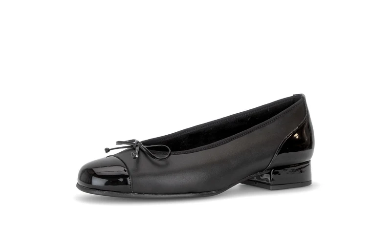 Ballerines noires en cuirs combinés