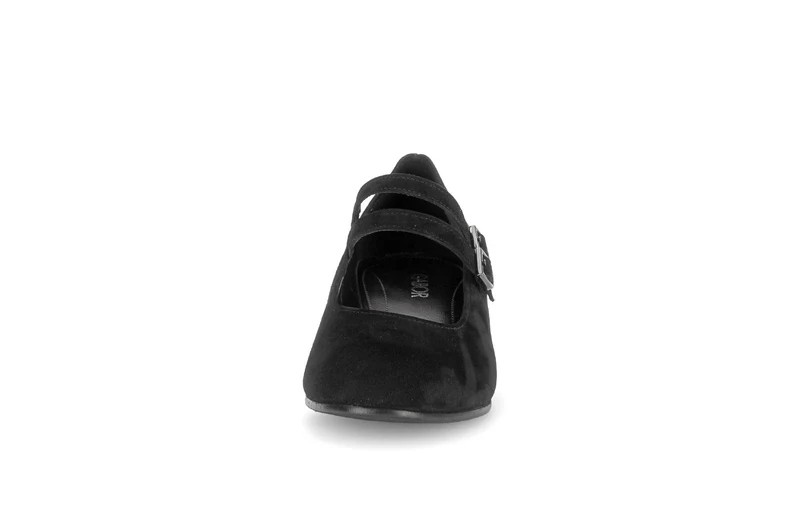 Escarpins noirs en cuir velours