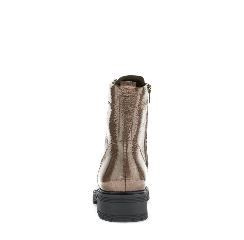 Bottines marron en cuir verni