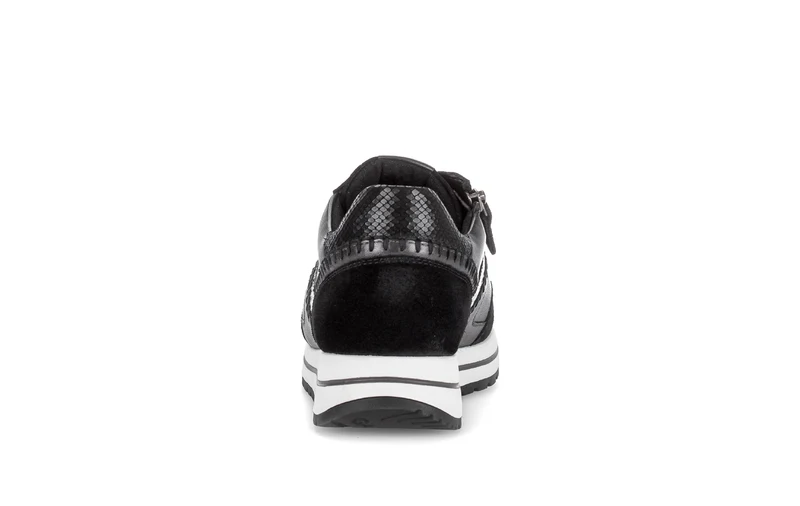 Baskets noires en cuirs combinés