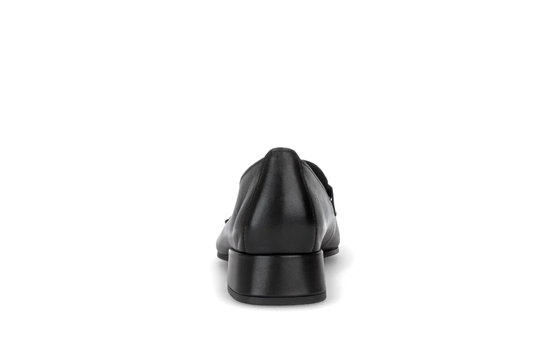 Mocassins noirs en cuir lisse