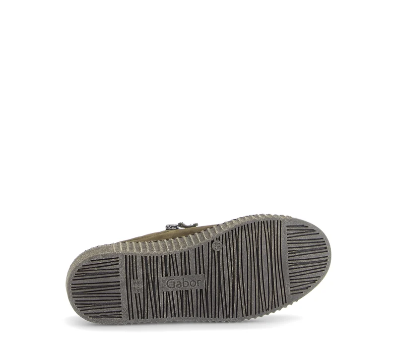 Baskets kaki en daim