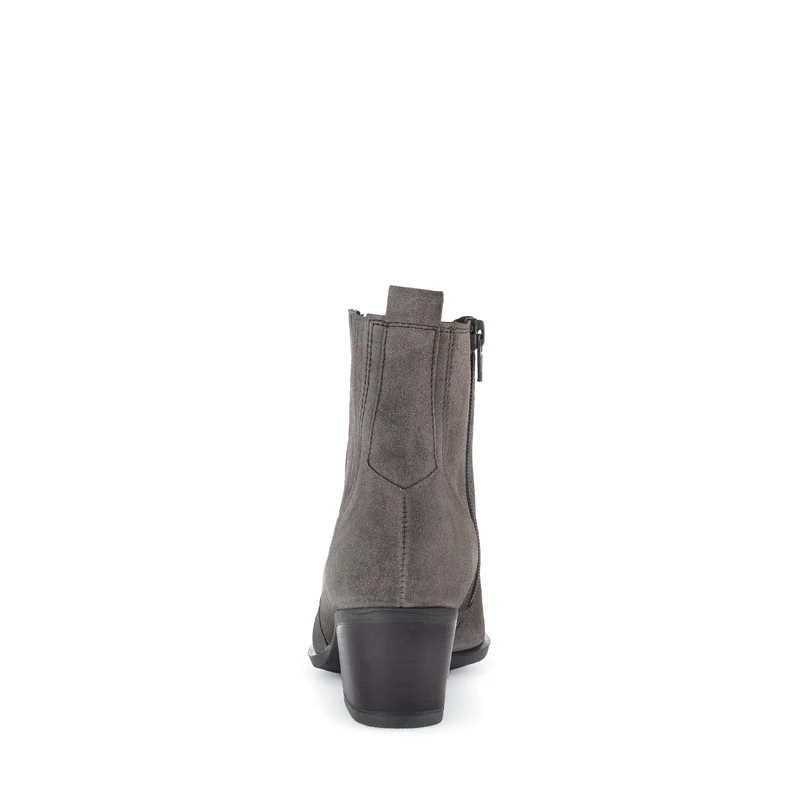 Bottines taupe en cuir velours