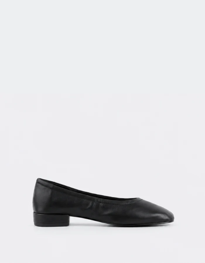 Doree Black Leather