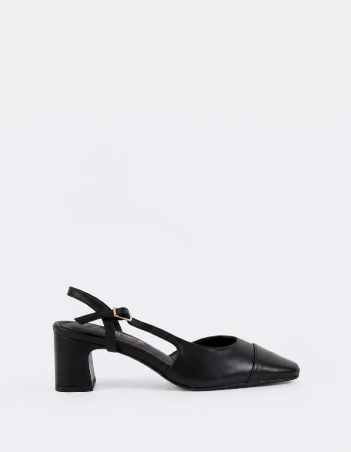 Avelin Black Leather