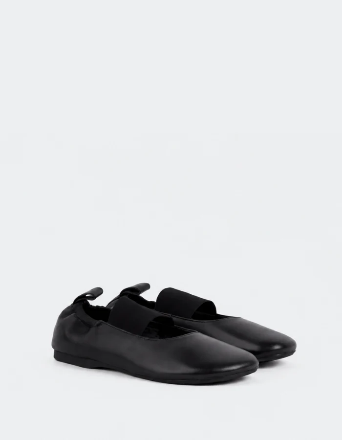 Fleury Black Leather