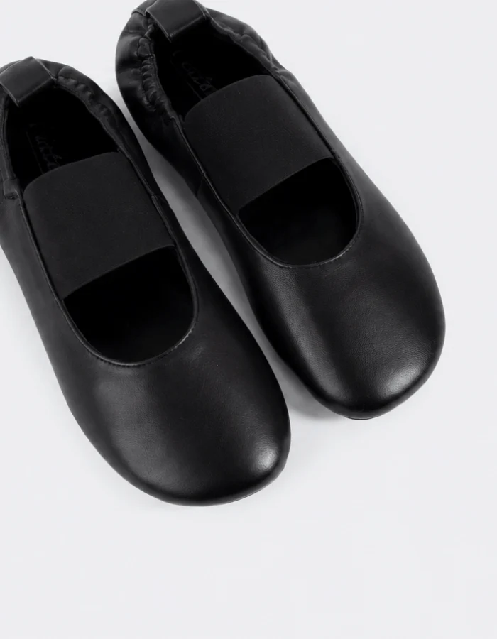 Fleury Black Leather