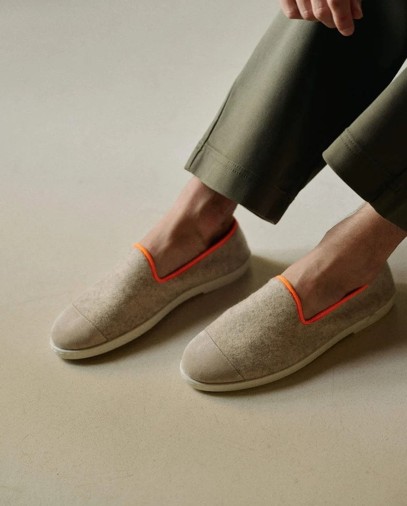 Chausson homme Bruson, laine beige orange fluo