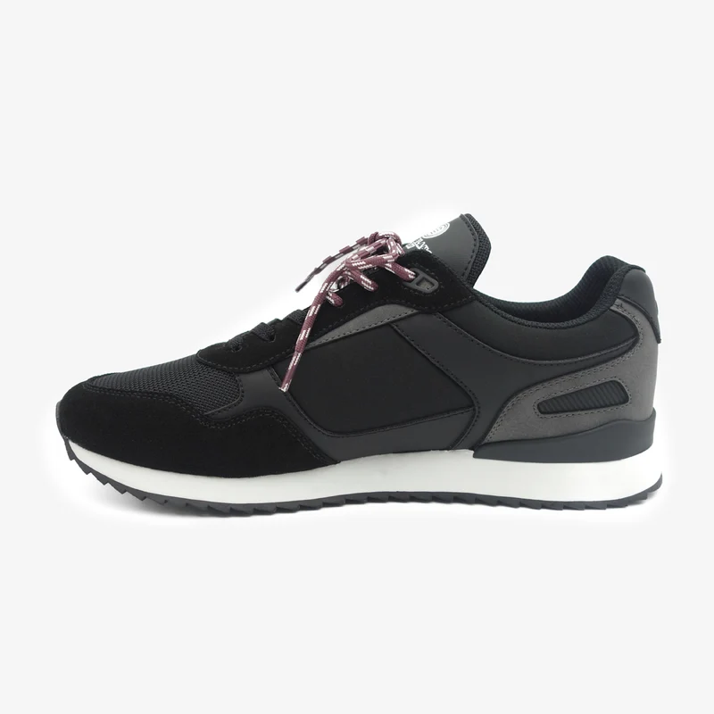 Sneakers noires Chamonix SBPLAY