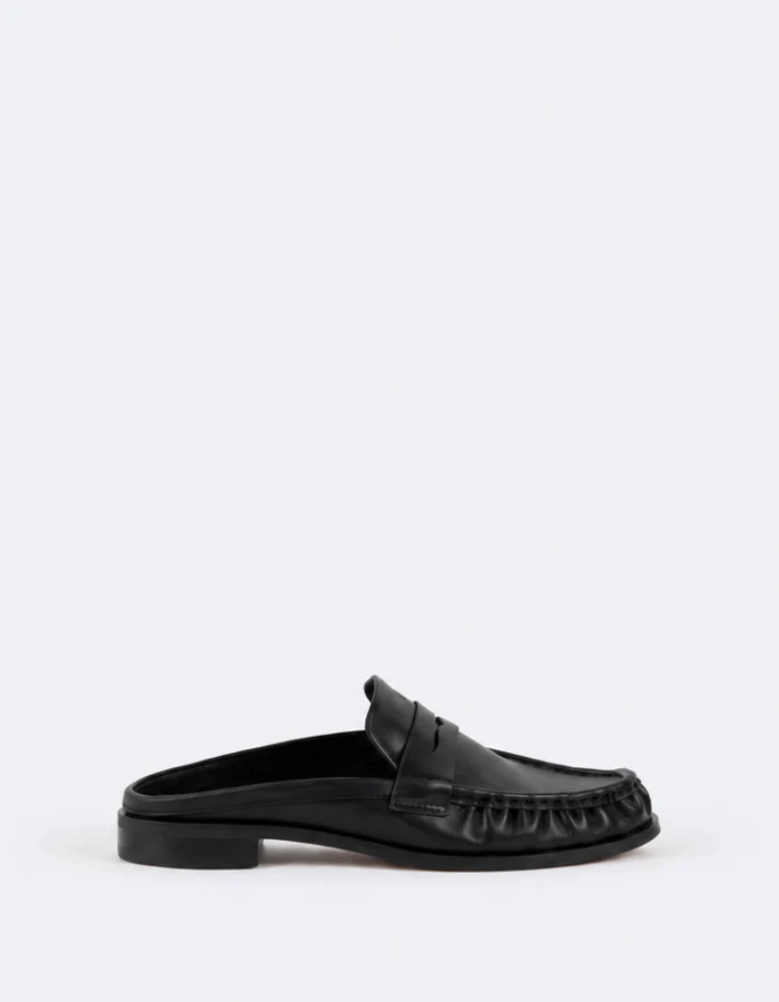 Rivana Black Leather