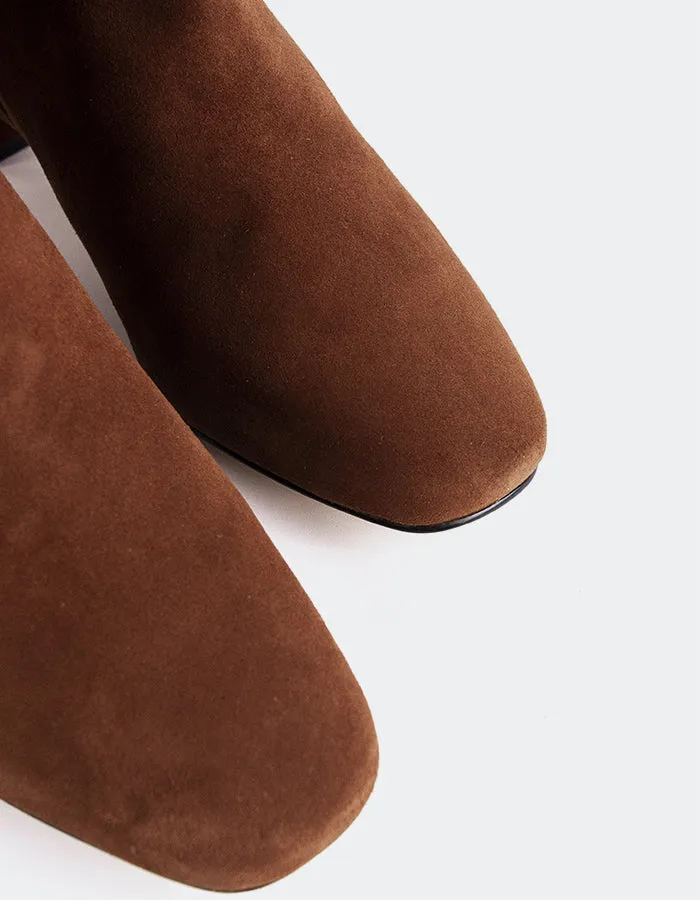 Gracyn Brown Suede