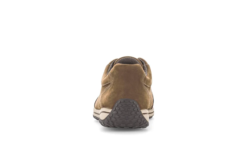 Baskets cognac en cuir nubuck