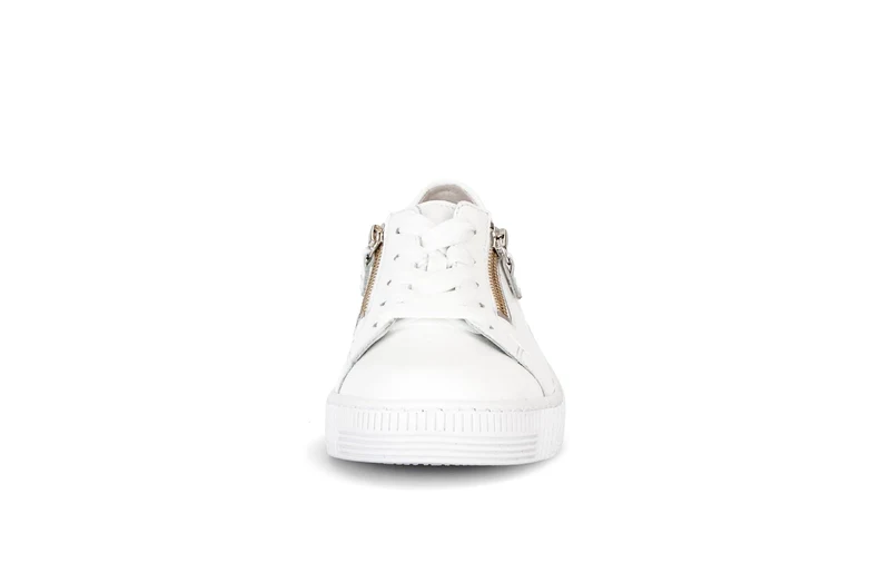 Baskets blanches en cuir lisse