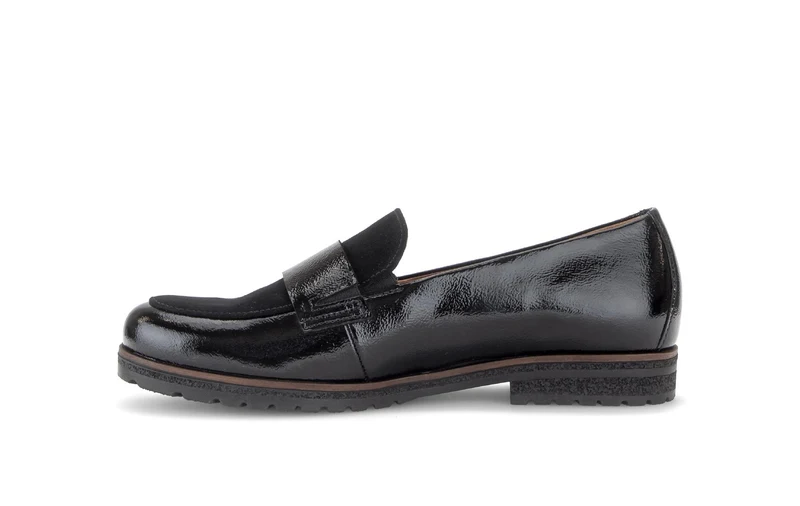 Mocassins noirs en vernis et daim